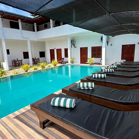 Sundowners Guesthouse Hikkaduwa Εξωτερικό φωτογραφία