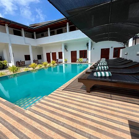Sundowners Guesthouse Hikkaduwa Εξωτερικό φωτογραφία