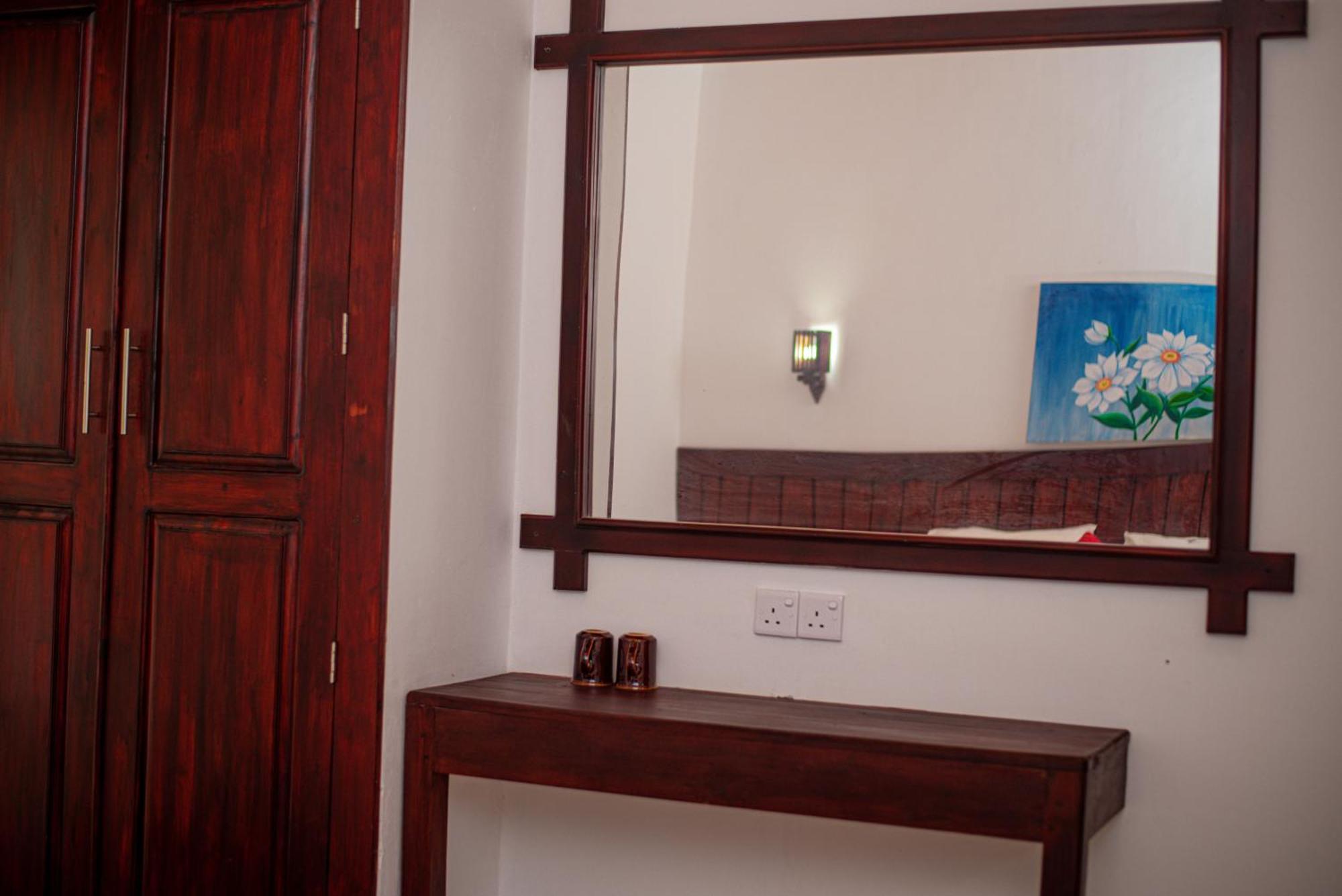 Sundowners Guesthouse Hikkaduwa Δωμάτιο φωτογραφία
