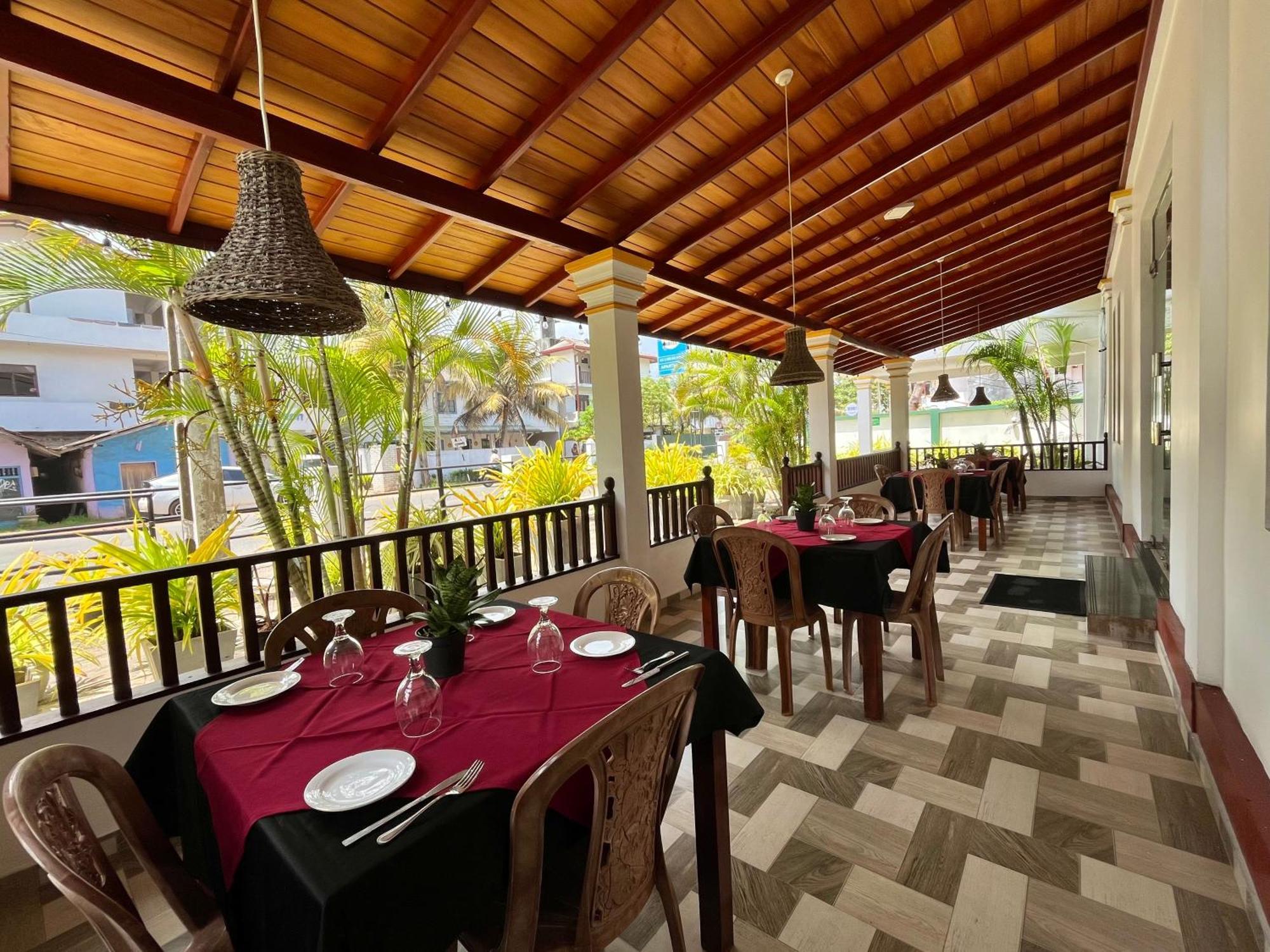 Sundowners Guesthouse Hikkaduwa Εξωτερικό φωτογραφία