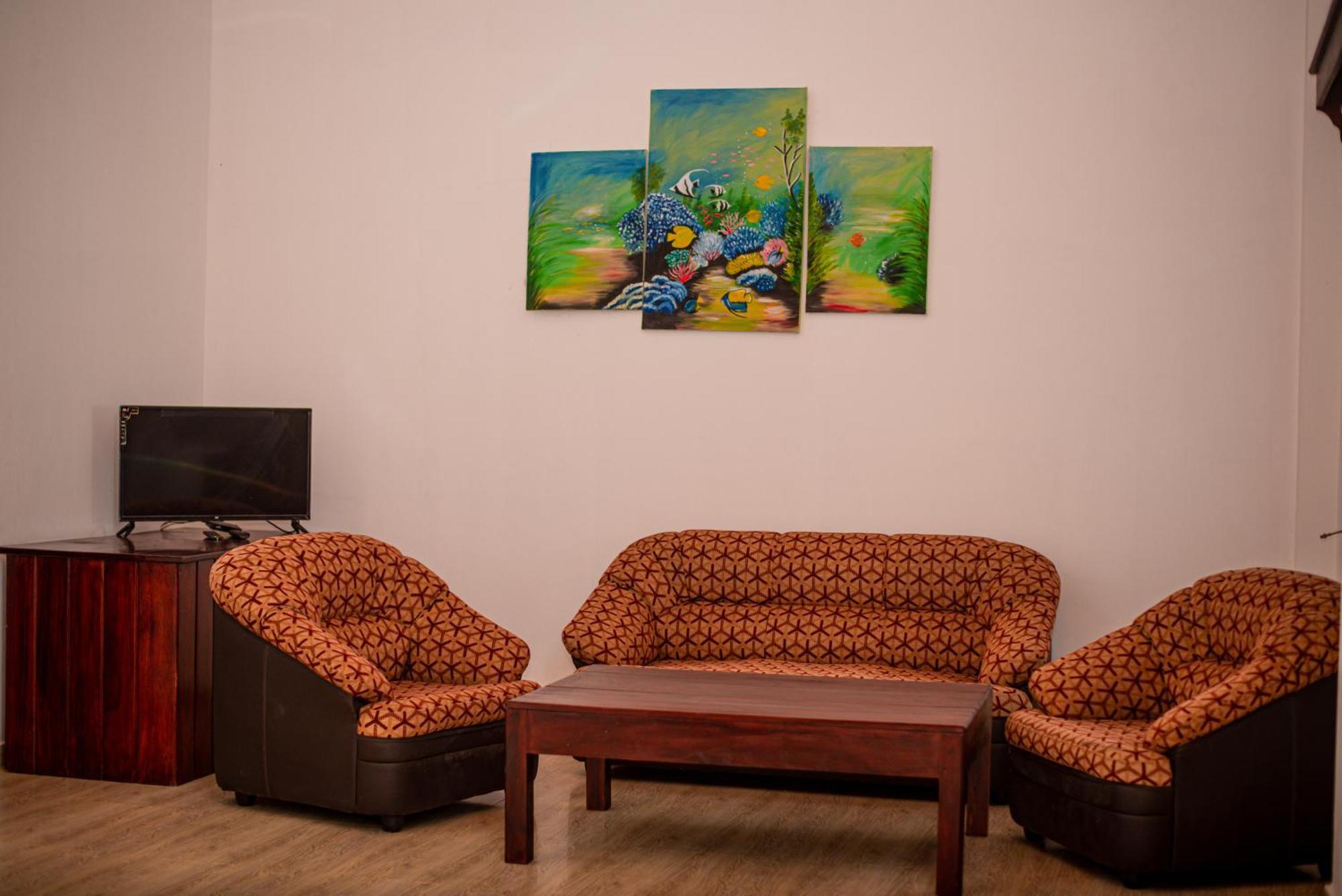 Sundowners Guesthouse Hikkaduwa Δωμάτιο φωτογραφία