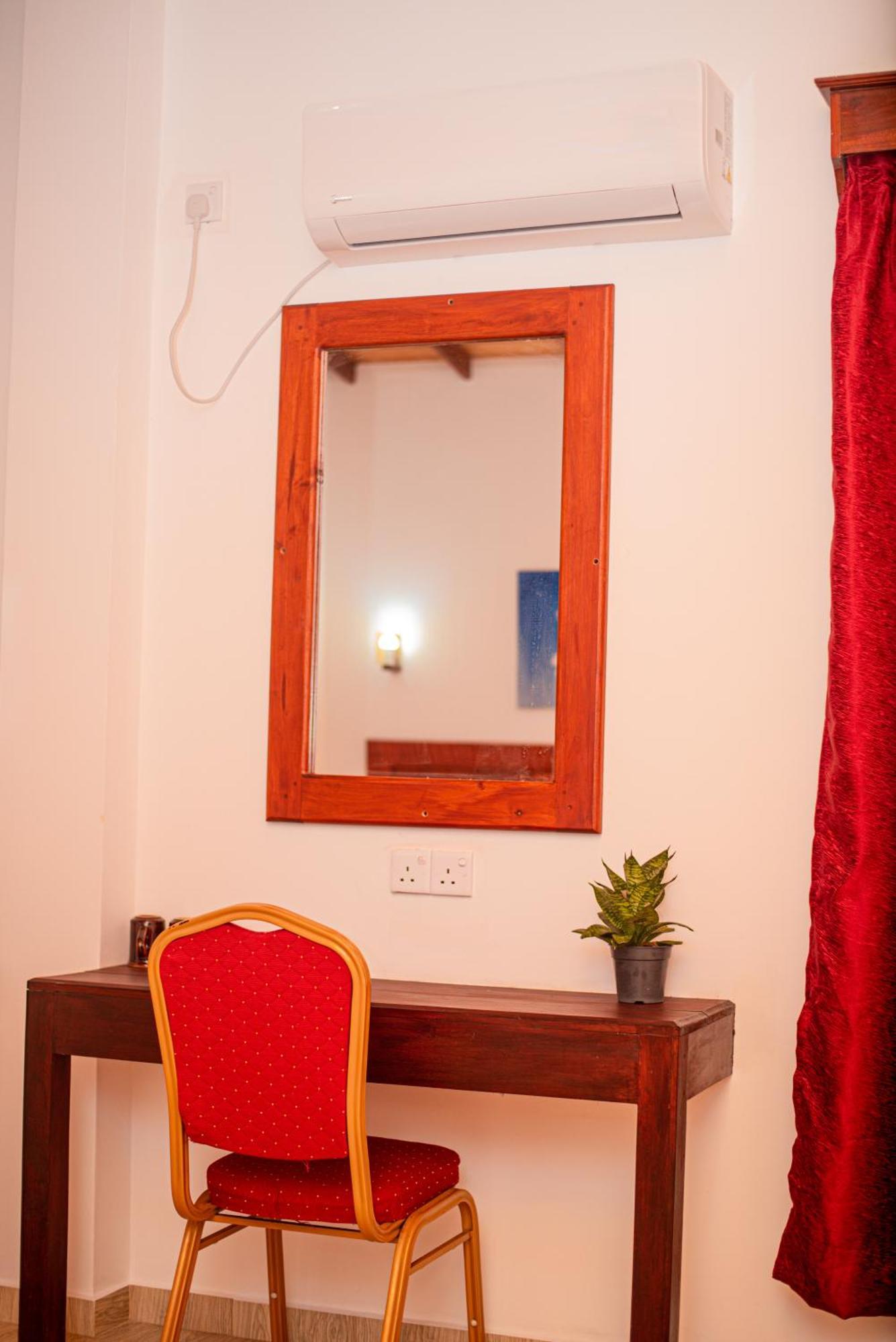 Sundowners Guesthouse Hikkaduwa Εξωτερικό φωτογραφία